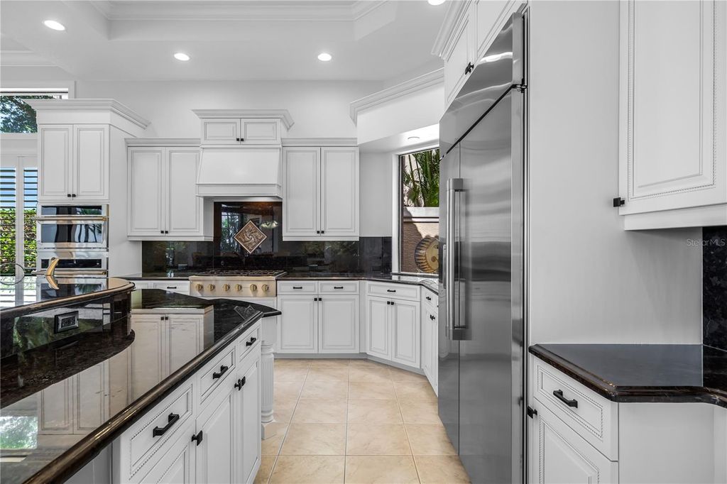 Image 23 of property listing at 3803 HAWK ISLAND DRIVE, Bradenton, FL 34208