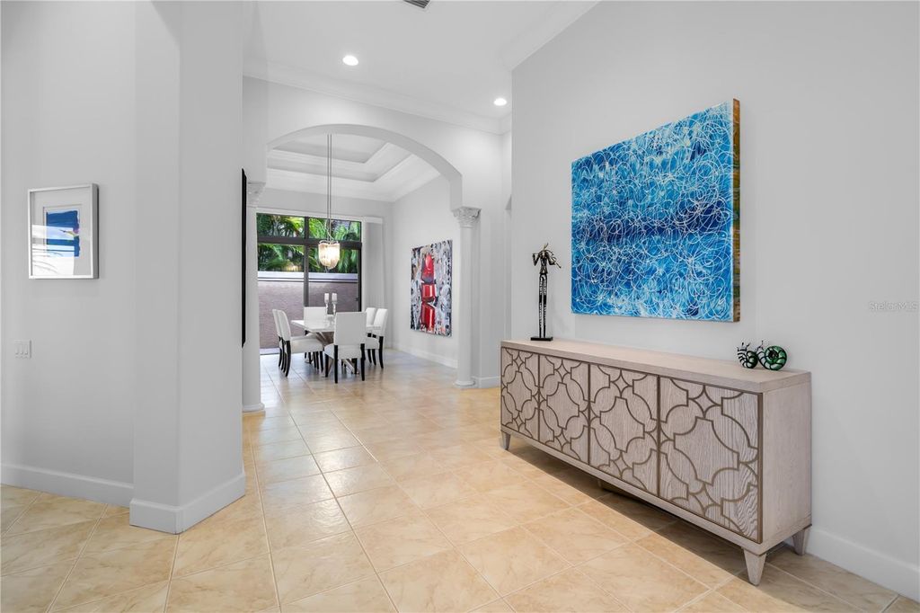 Image 40 of property listing at 3803 HAWK ISLAND DRIVE, Bradenton, FL 34208
