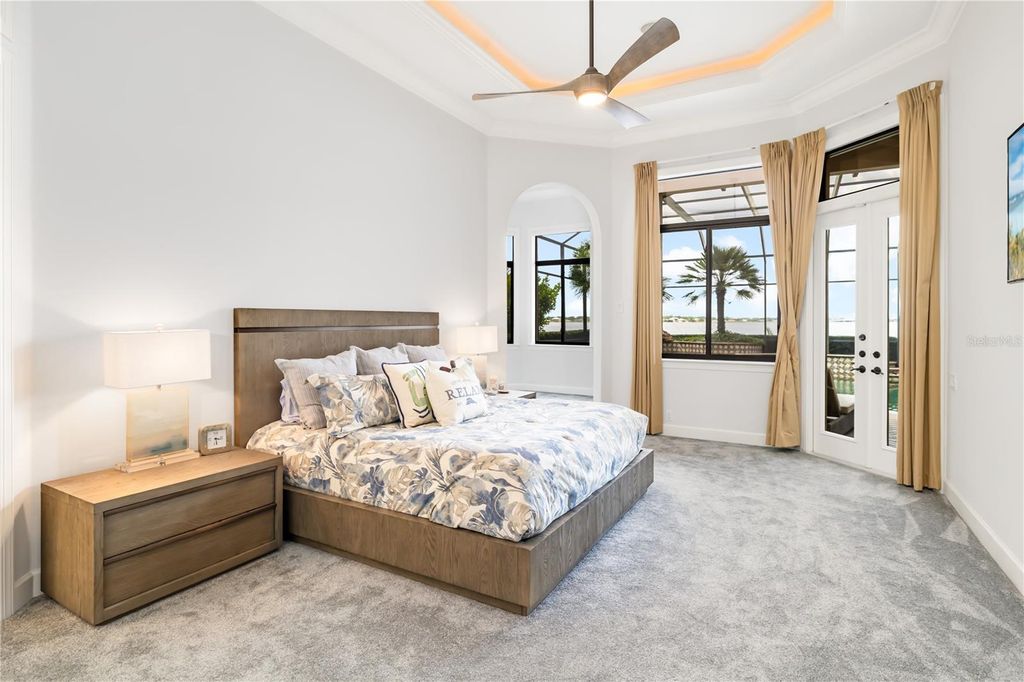 Image 41 of property listing at 3803 HAWK ISLAND DRIVE, Bradenton, FL 34208