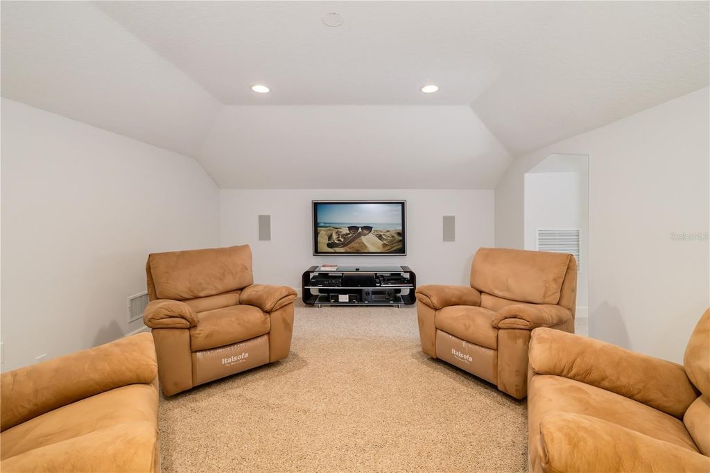 Image 54 of property listing at 3803 HAWK ISLAND DRIVE, Bradenton, FL 34208