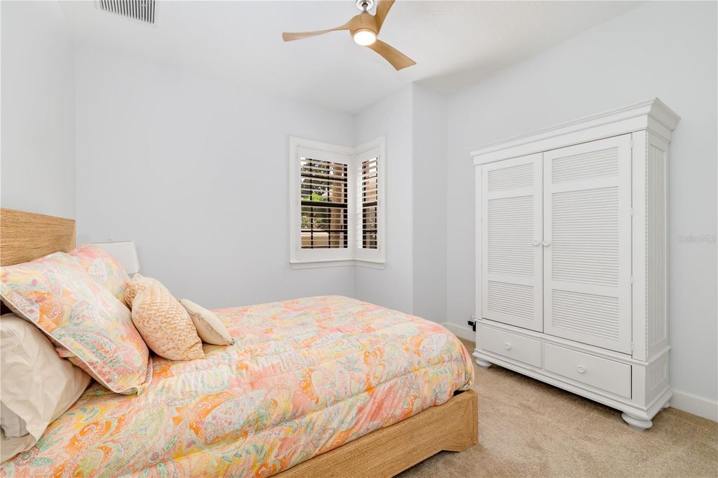 Image 57 of property listing at 3803 HAWK ISLAND DRIVE, Bradenton, FL 34208