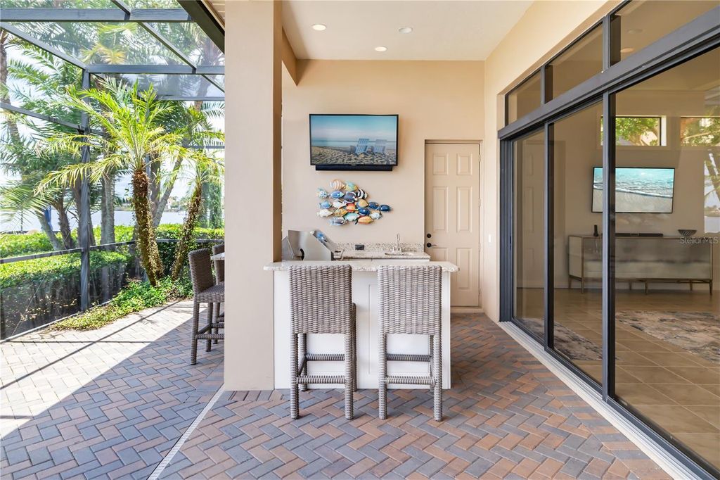 Image 71 of property listing at 3803 HAWK ISLAND DRIVE, Bradenton, FL 34208