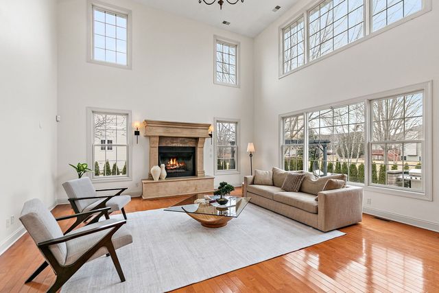 295 Larking Avenue, Dekalb, IL 60115