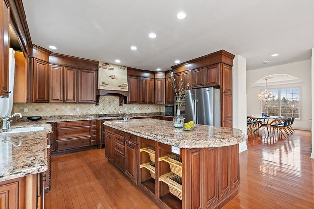 295 Larking Avenue, Dekalb, IL 60115