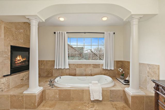 295 Larking Avenue, Dekalb, IL 60115