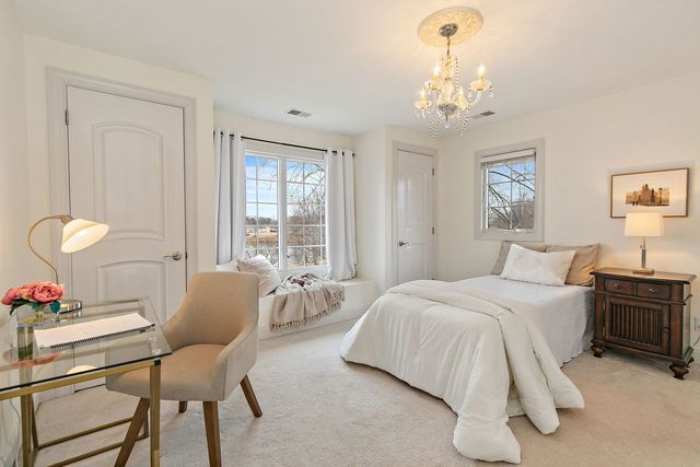 295 Larking Avenue, Dekalb, IL 60115