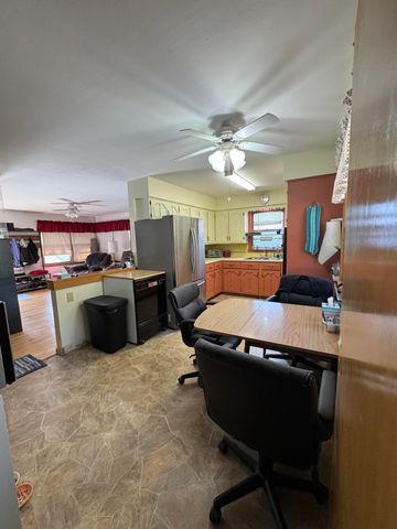 546 FRANK Street, Council Bluffs, IA 51503