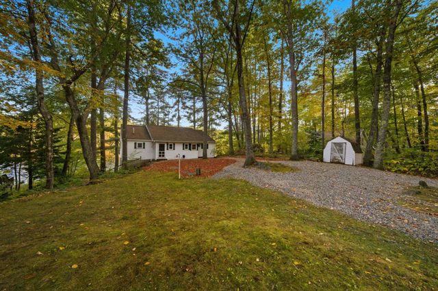 543 Long Shores Drive, Barrington, NH 03825