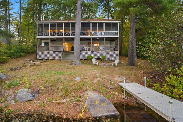 543 Long Shores Drive, Barrington, NH 03825