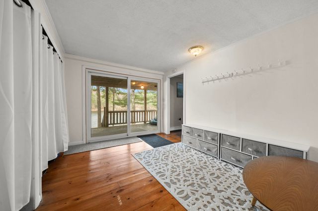 543 Long Shores Drive, Barrington, NH 03825