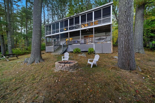 543 Long Shores Drive, Barrington, NH 03825