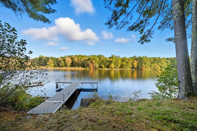 543 Long Shores Drive, Barrington, NH 03825