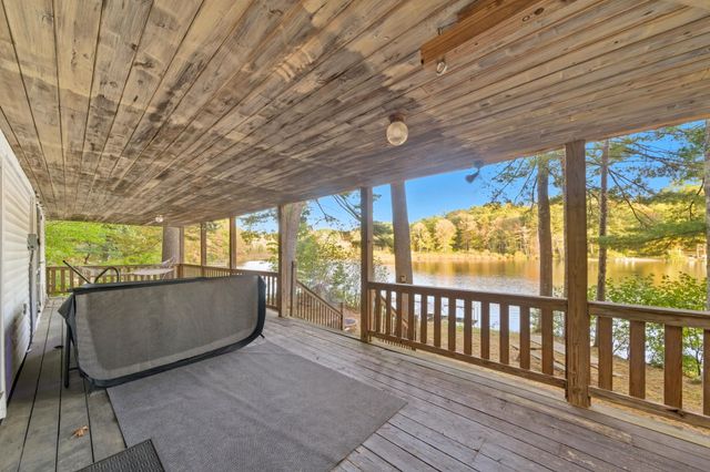 543 Long Shores Drive, Barrington, NH 03825