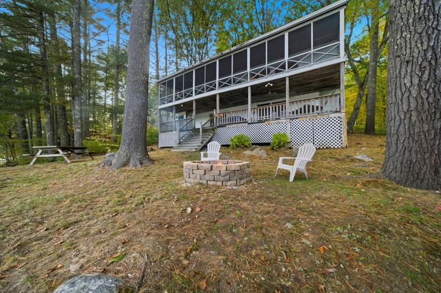 543 Long Shores Drive, Barrington, NH 03825