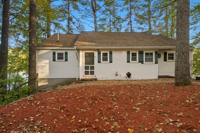 543 Long Shores Drive, Barrington, NH 03825