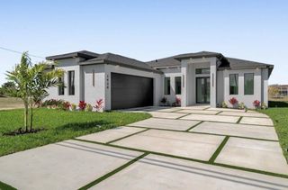 1426 NE 6TH AVENUE, Cape Coral, FL 33909