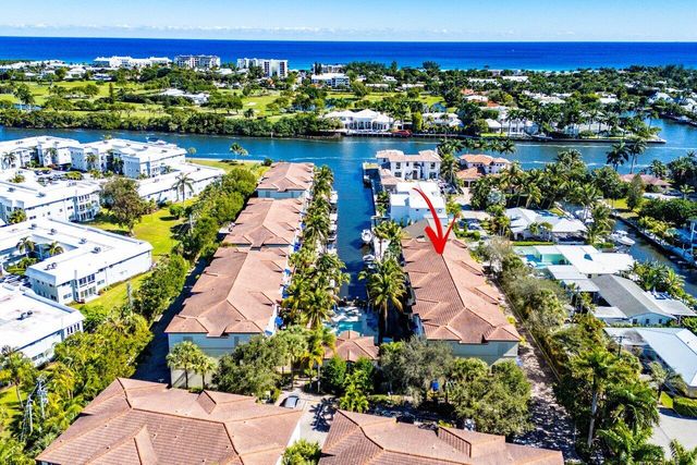813 Estancia Way, Boynton Beach, FL 33435