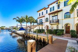 813 Estancia Way, Boynton Beach, FL 33435