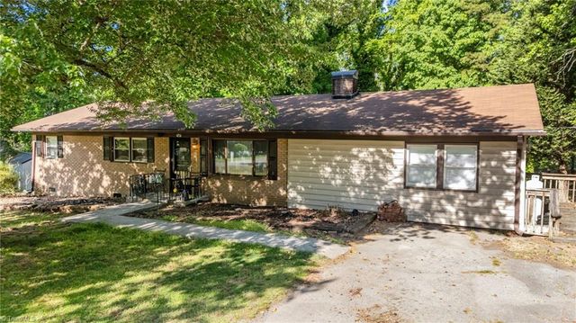 4206 Barrett Drive, Archdale, NC 27263