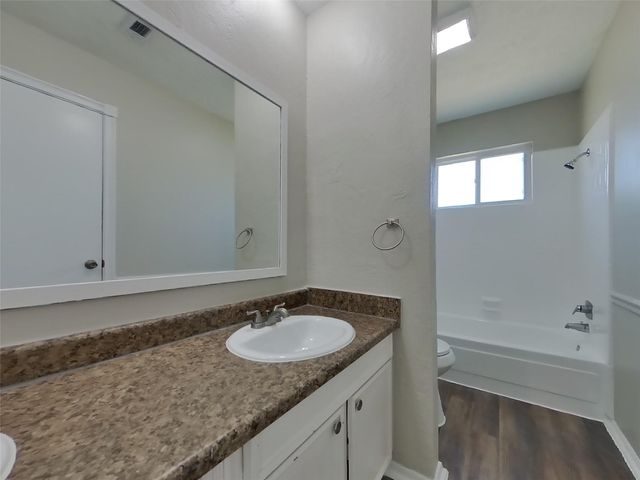 6128 Silver Leaf Drive, League City, TX 77573