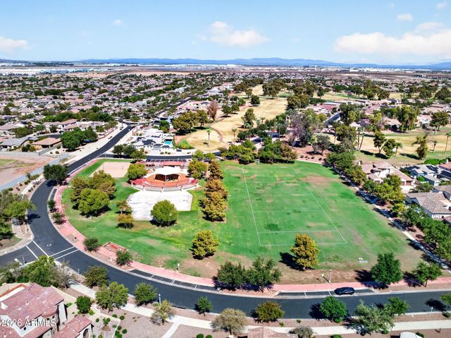 14904 W LUNA Circle, Litchfield Park, AZ 85340