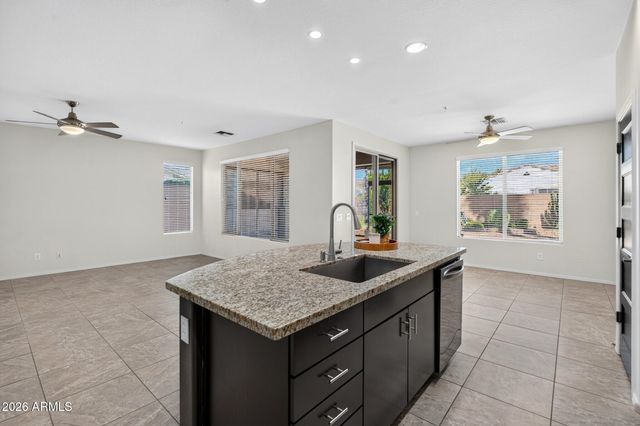 14904 W LUNA Circle, Litchfield Park, AZ 85340