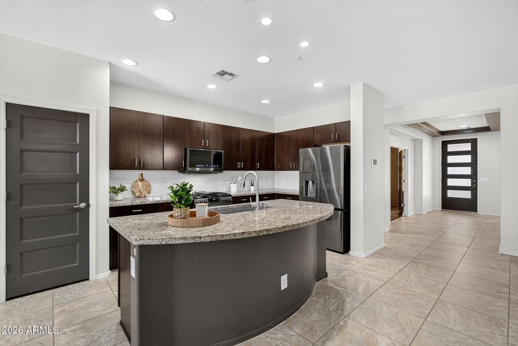 14904 W LUNA Circle, Litchfield Park, AZ 85340 — photo 4