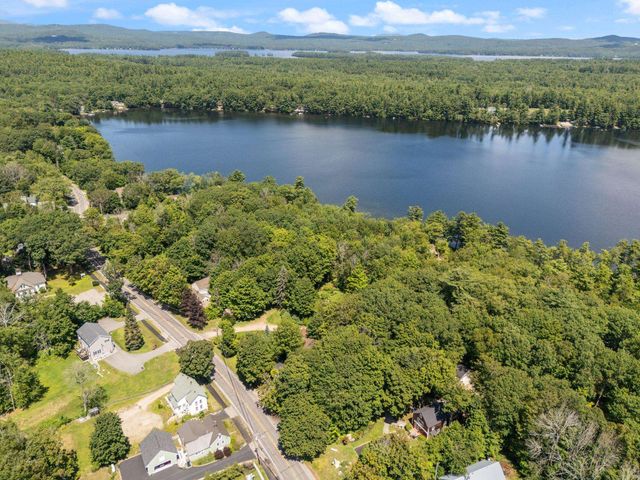 624 South Main Street, Wolfeboro, NH 03894