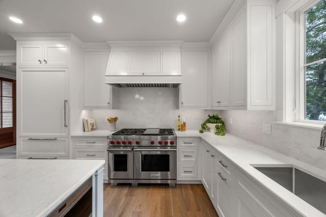 640 Poponessett Road, Cotuit, MA 02635