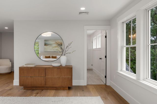640 Poponessett Road, Cotuit, MA 02635