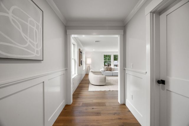 640 Poponessett Road, Cotuit, MA 02635