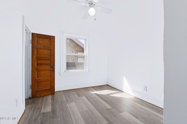 2421 Fulton Street, Toledo, OH 43620