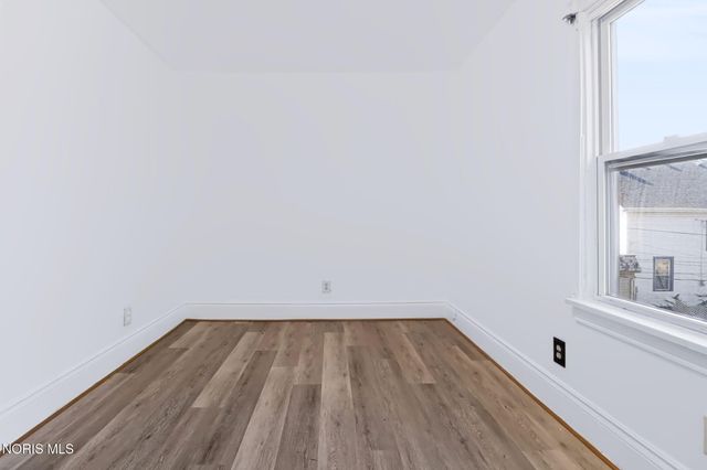 2421 Fulton Street, Toledo, OH 43620