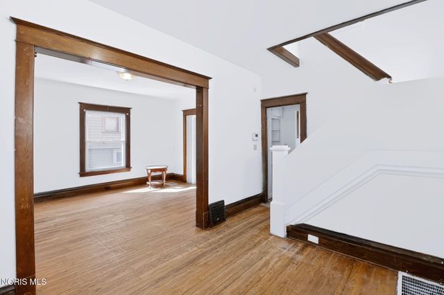 2421 Fulton Street, Toledo, OH 43620