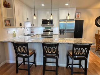 425 Autumn Dr 25, San Marcos, CA 92069