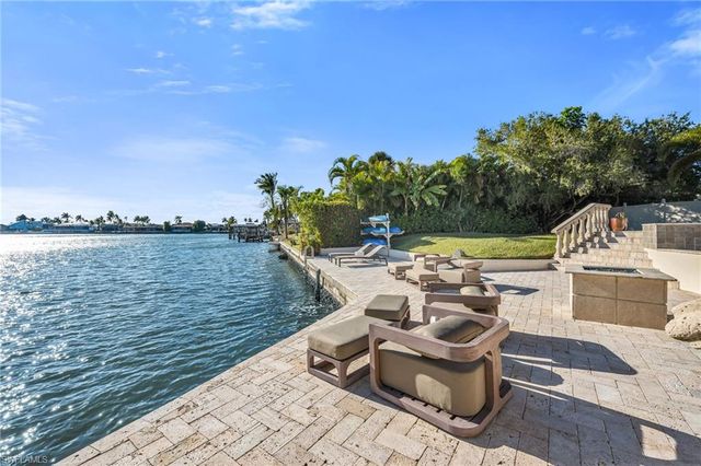 4804 Pelican BLVD, Cape Coral, FL 33914