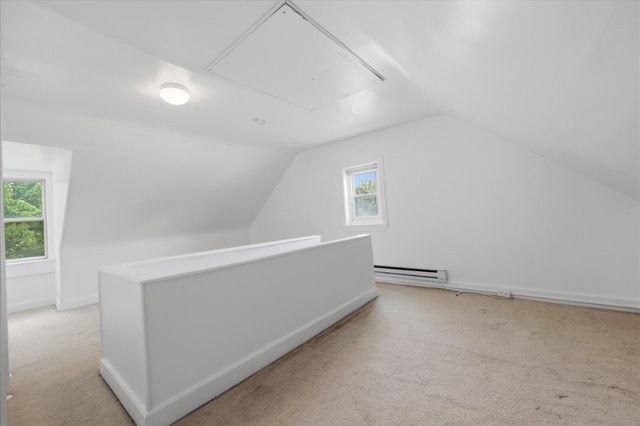 104 MAPLE ST, Conshohocken, PA 19428