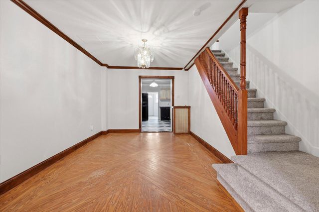 104 MAPLE ST, Conshohocken, PA 19428