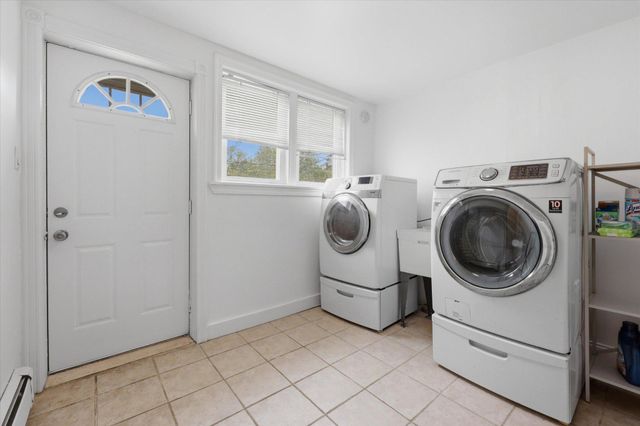 104 MAPLE ST, Conshohocken, PA 19428