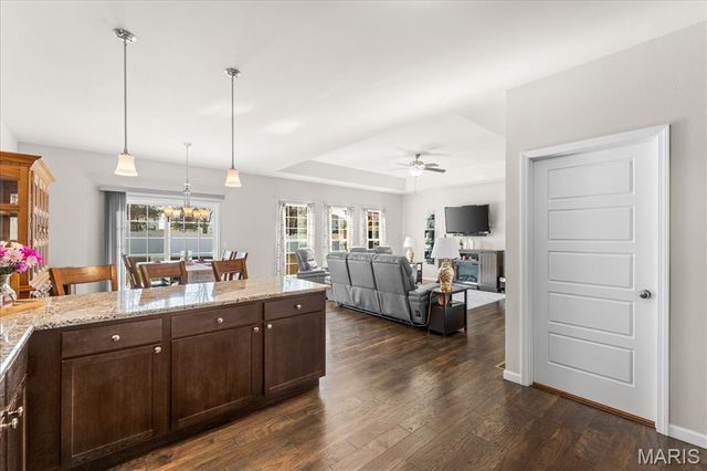 225 Kenley Court, Belleville, IL 62220