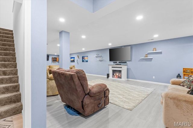 225 Kenley Court, Belleville, IL 62220