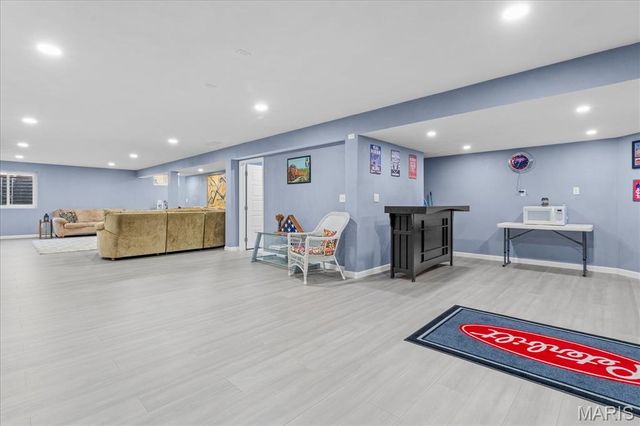 225 Kenley Court, Belleville, IL 62220