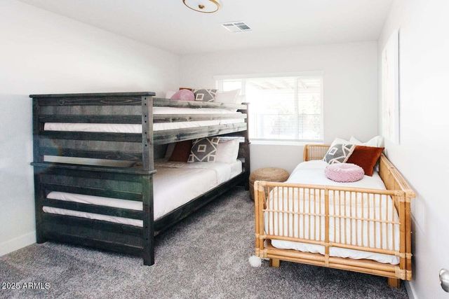 8316 E EDGEMONT Avenue, Scottsdale, AZ 85257