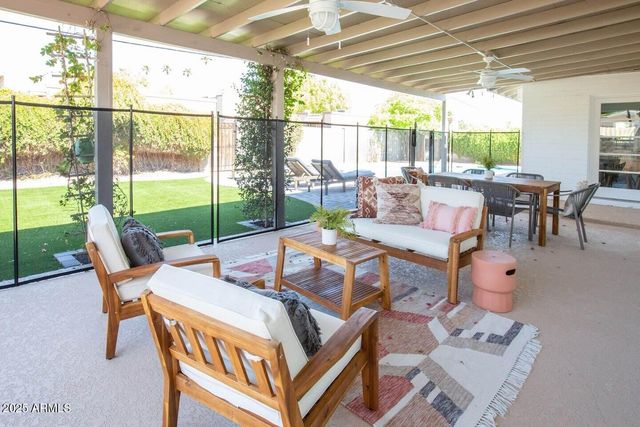 8316 E EDGEMONT Avenue, Scottsdale, AZ 85257