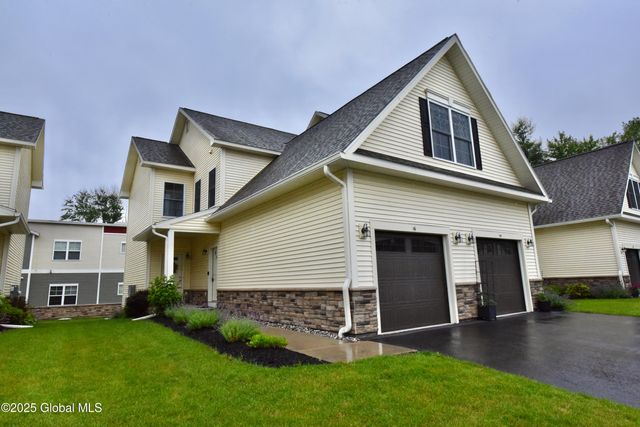 16 Anthony Place, Ballston, NY 12020