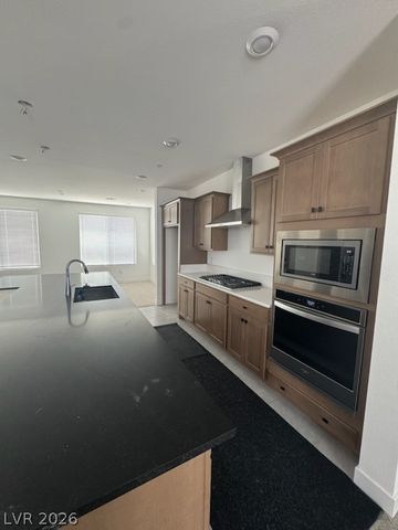 11647 Gentle Birdsong Avenue, Las Vegas, NV 89138