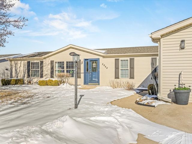 5644 Buttercup Lane, Machesney Park, IL 61115