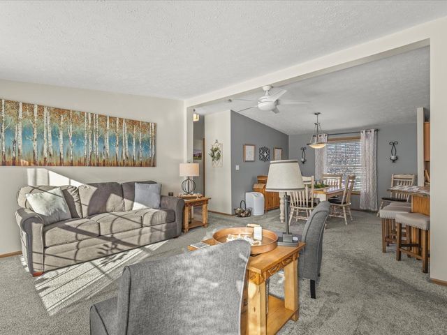 5644 Buttercup Lane, Machesney Park, IL 61115