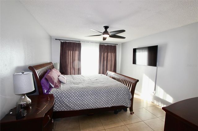 12618 RINGWOOD AVENUE, Orlando, FL 32837