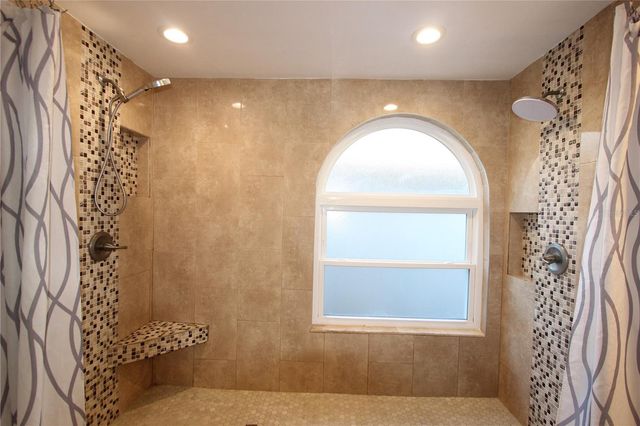 12618 RINGWOOD AVENUE, Orlando, FL 32837